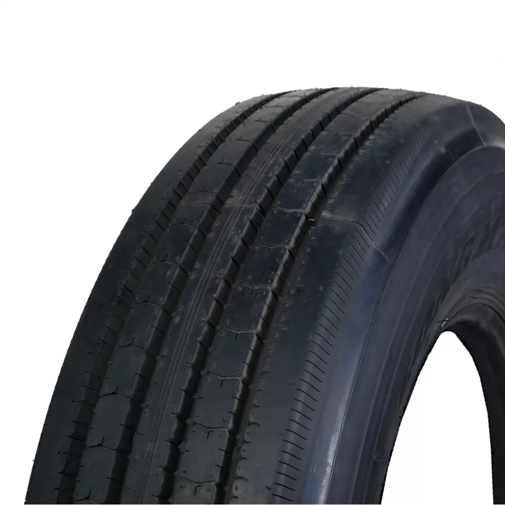 Грузовая шина 295/80 R22,5 Long March LM-216 18PR в Качканаре