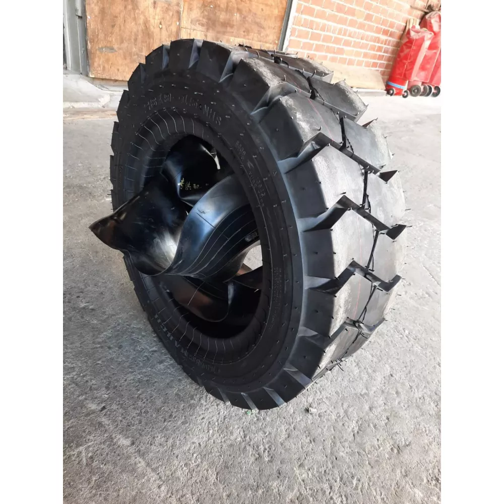 Спецшина 28х9-15 Long march S-606 16 PLY в Качканаре